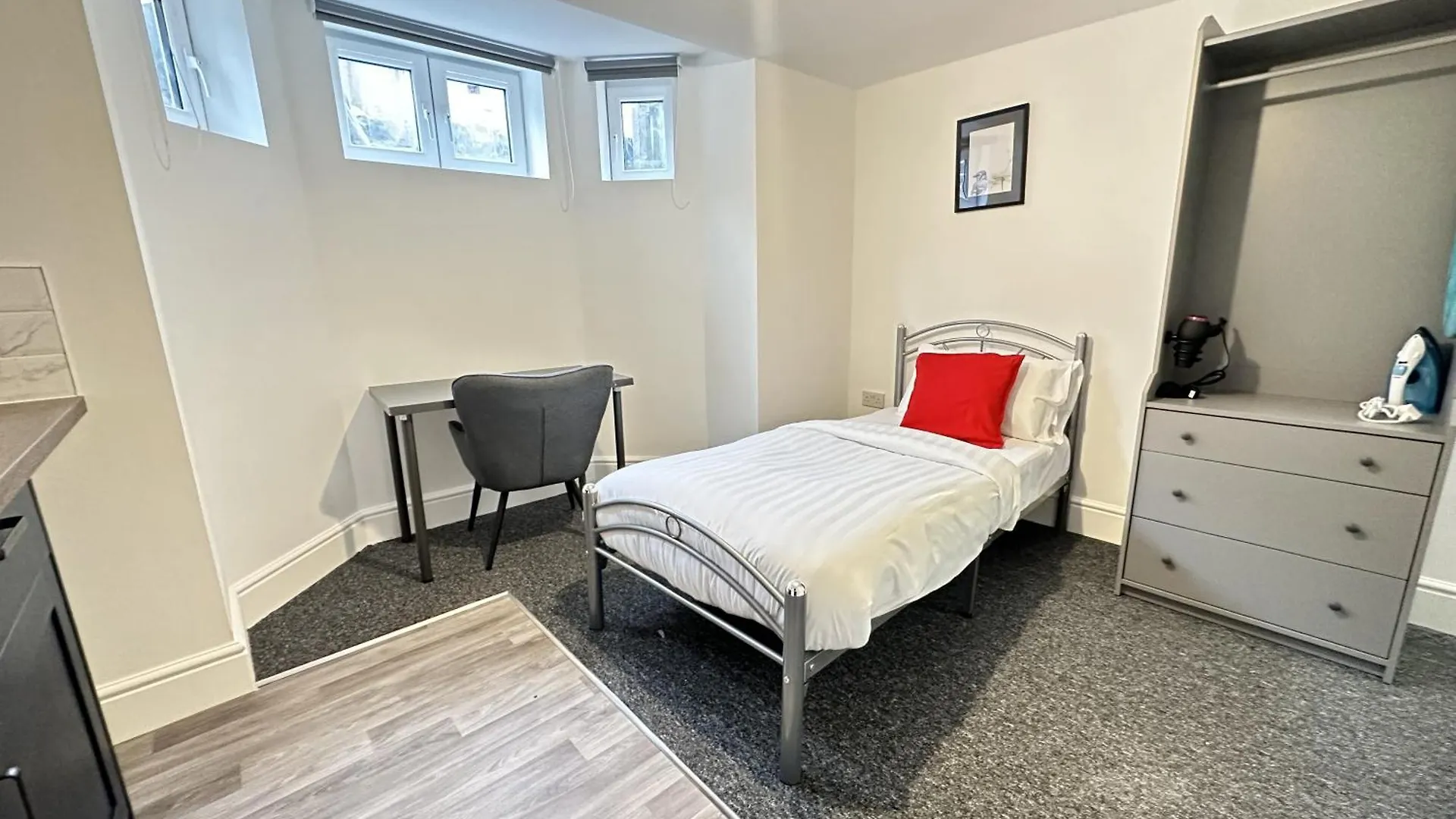 Stay Sleep Rest - Gawthorne Nottingham
